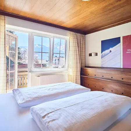 Hotell Pinzgauerhof By Alpeffect 3*