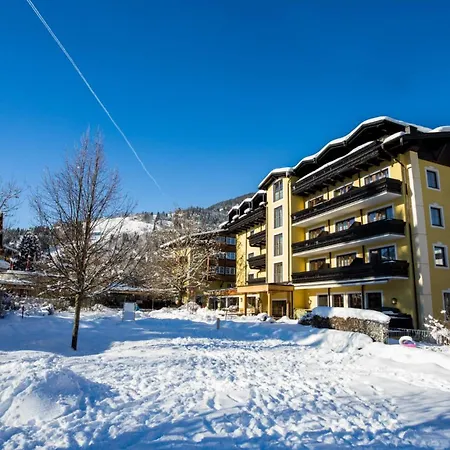 Pinzgauerhof By Alpeffect 3* Zell am See