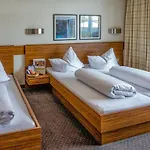 Otel Pinzgauerhof By Alpeffect Zell am See